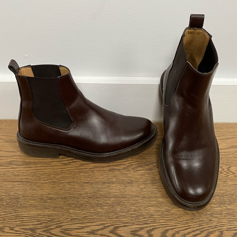 A.P.C. Leather Chelsea Boot | Size 37 | Brown
